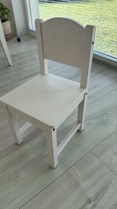 Ikea sundvik krzeselko biale