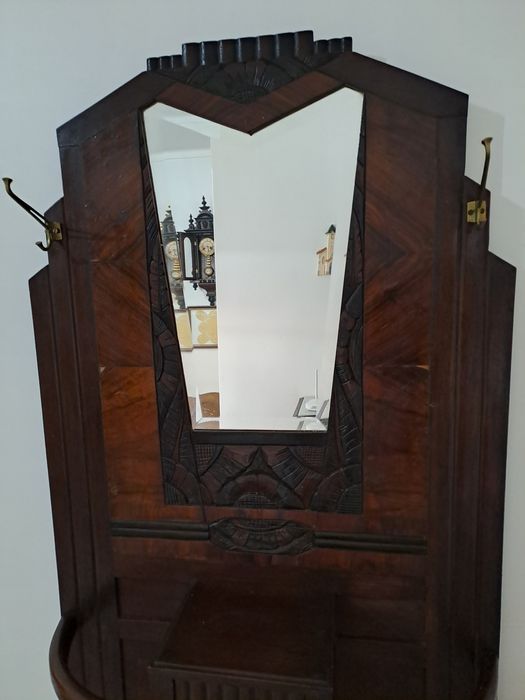 Bengaleiro em madeira antigo