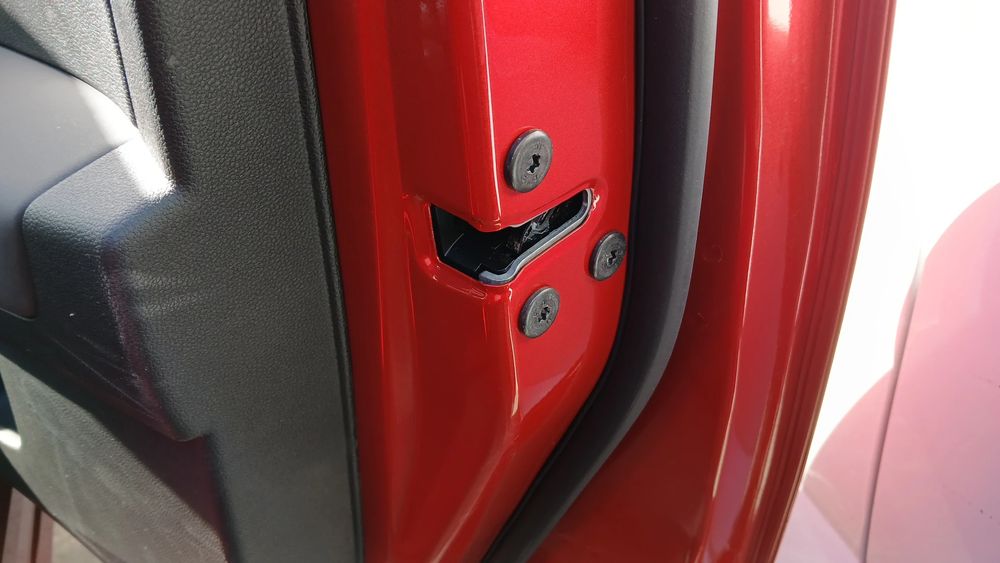 Fechadura / fecho porta frente direito RENAULT Captur II