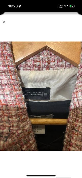 Гарний жакет від Zara