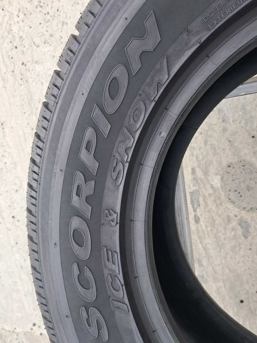 Резина зима 99% протектор Pirelli 275/55 R17 Scorpion Ice&Snow
