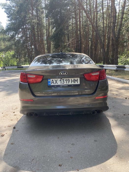 KIA Optima 2014.