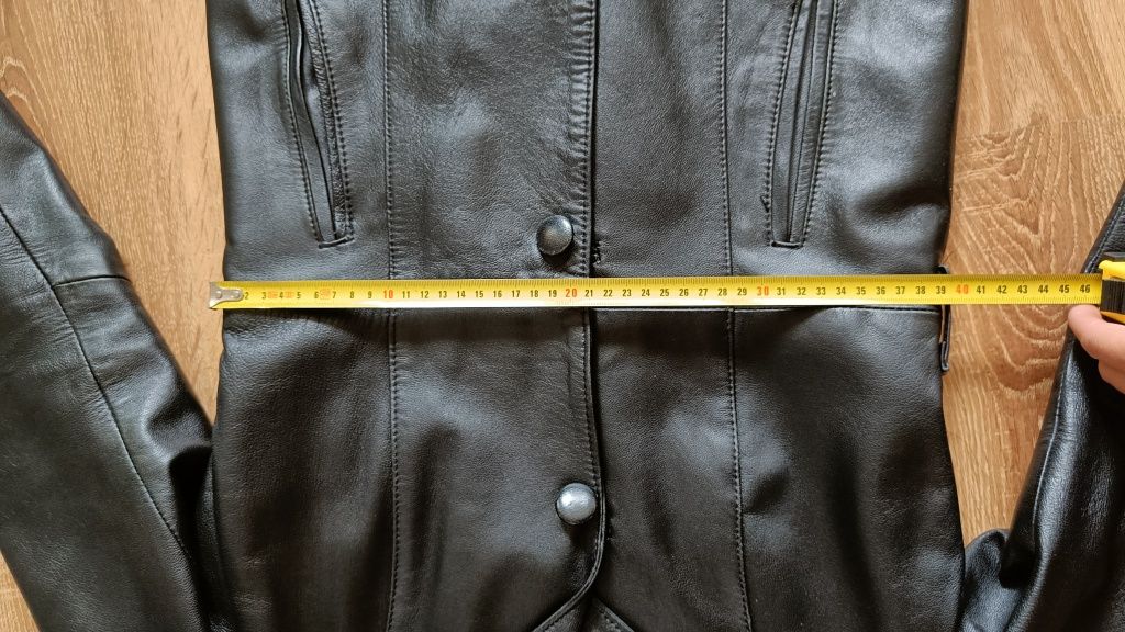 Płaszcz skórzany czarny rozmiar M/36