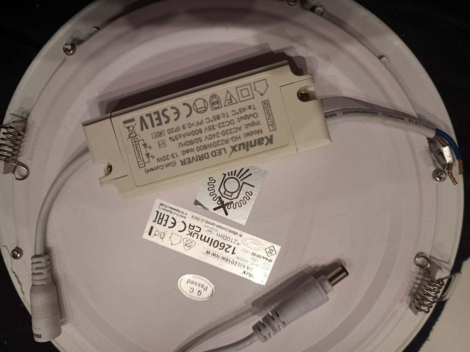 Lampy LED wpuszczane Philips, Kanlux