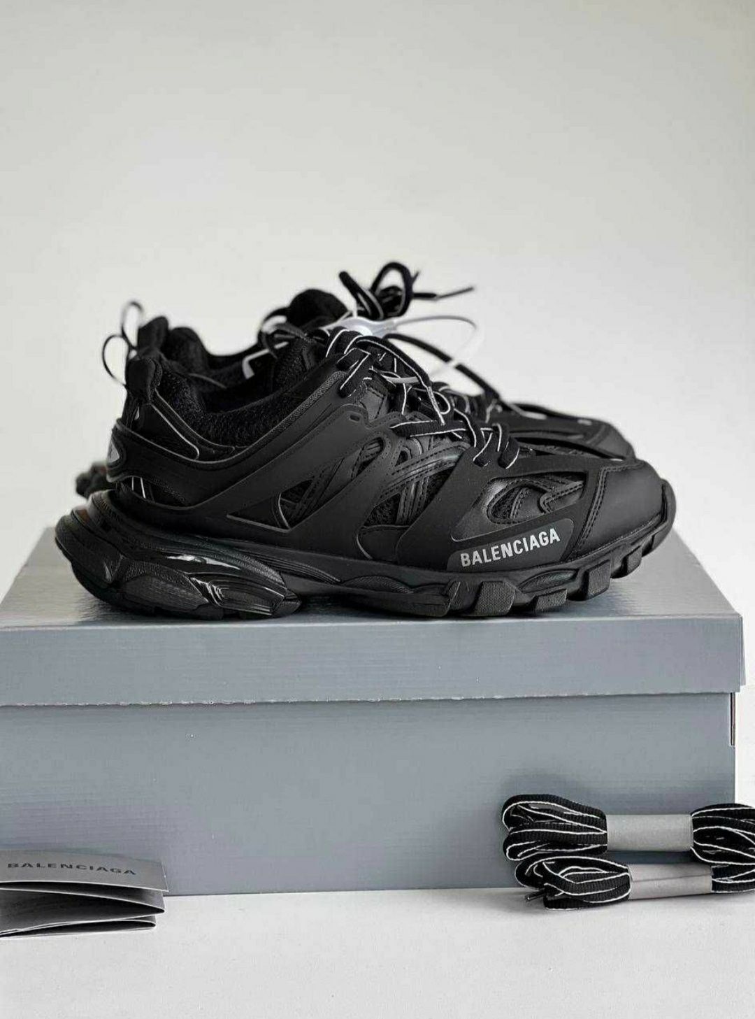 Balenciaga Track 1