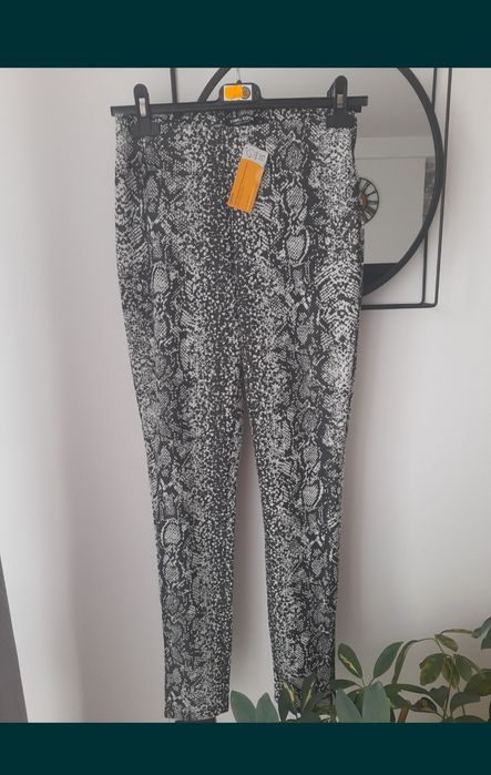 Nowe legginsy  M