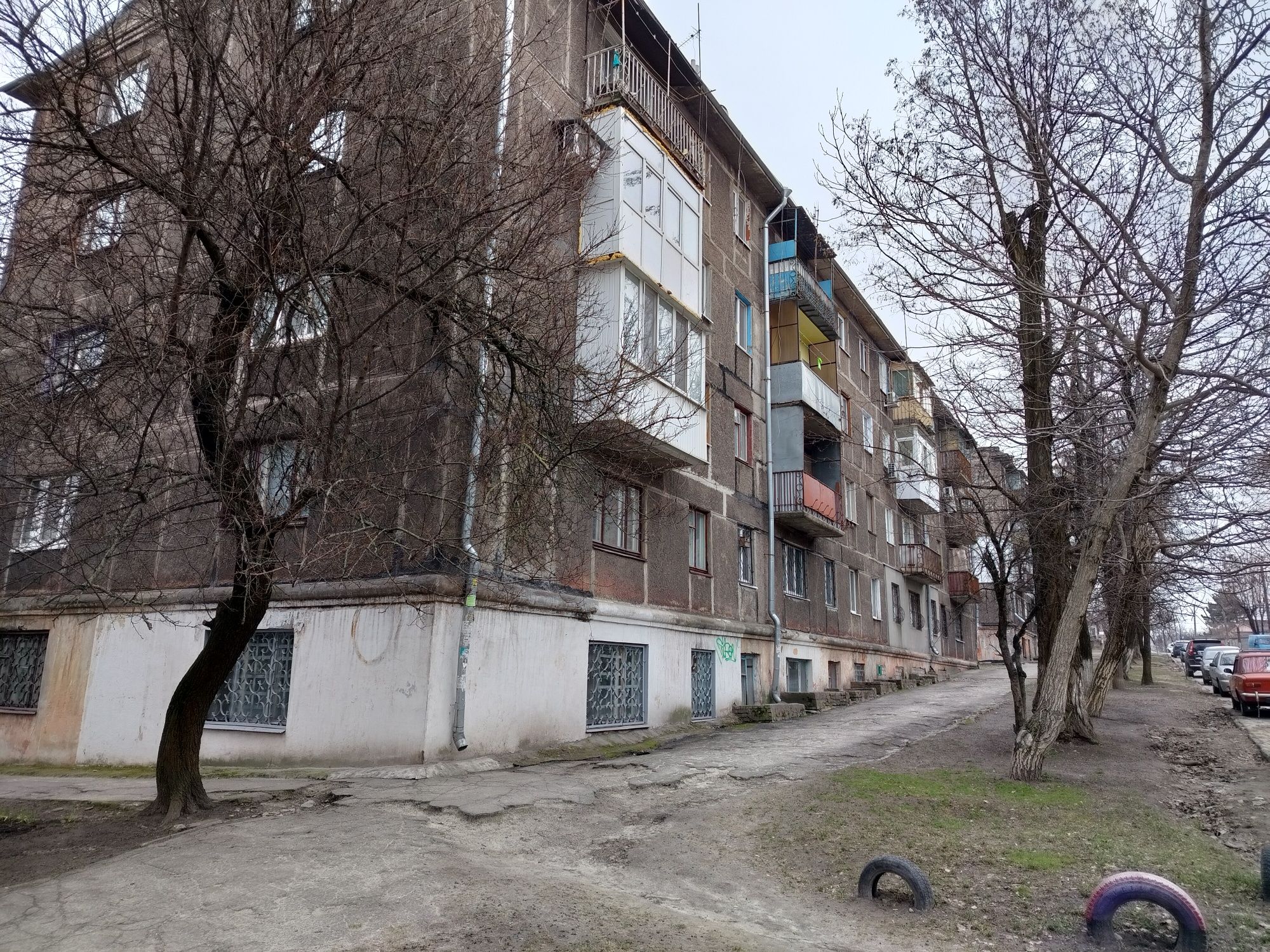 Срочно 3комн 2/4эт. ул.Нежинская р-н 7школы