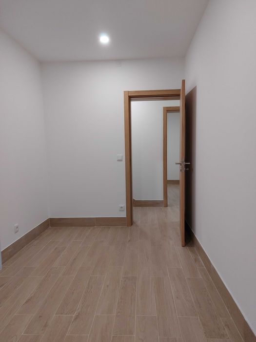 T2 Para arrendamento, Norton de Matos