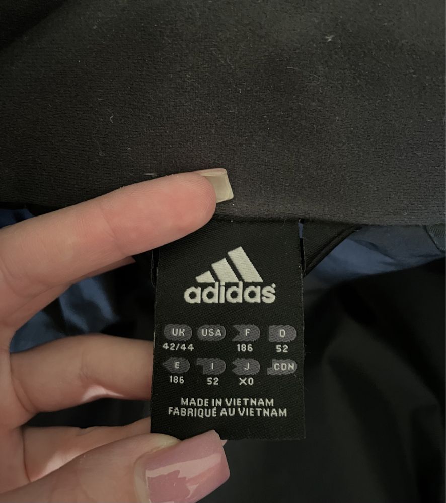 Куртка Adidas б/у