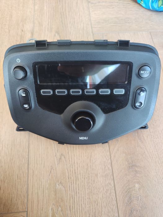 Radio samochodowe toyota aygo, peugeot 108 citroen C1