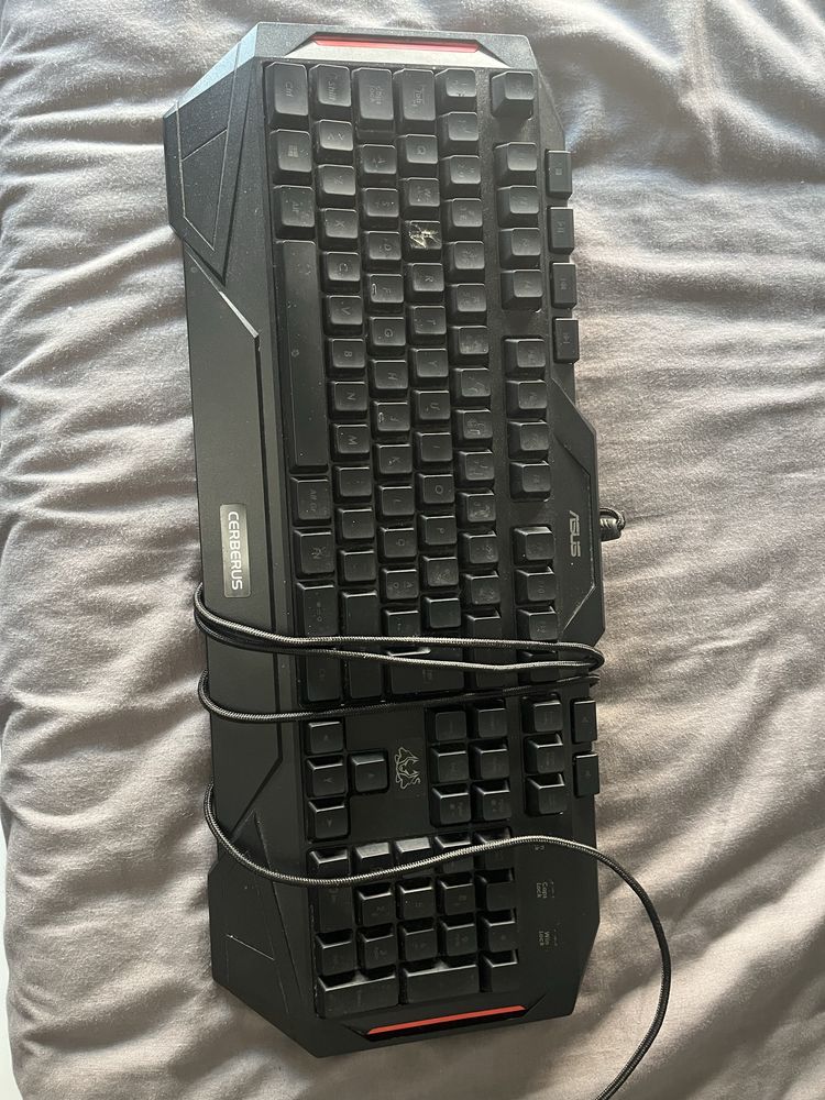 Teclado Asus Cerberus