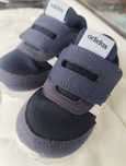 Adidas, дитячі кросівки.