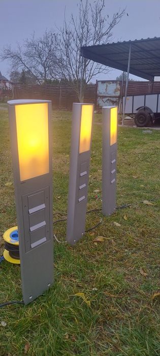 Słupek oświetleniowy GIRA