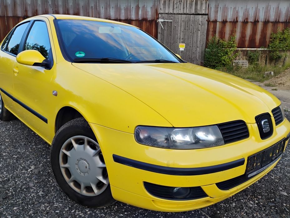 Seat Leon 1.6 Ben 229 Tyś Sprowadzony Piękny stan i kolorek żółty