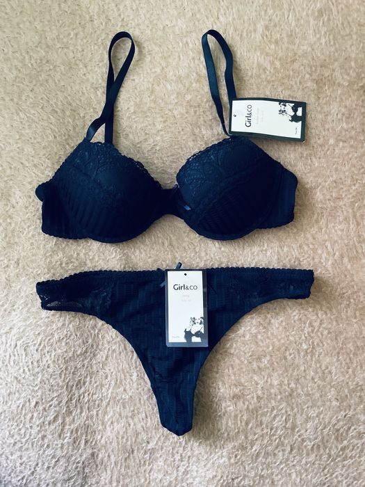 Набір білизни: бюстгалтер 85В, трусики М