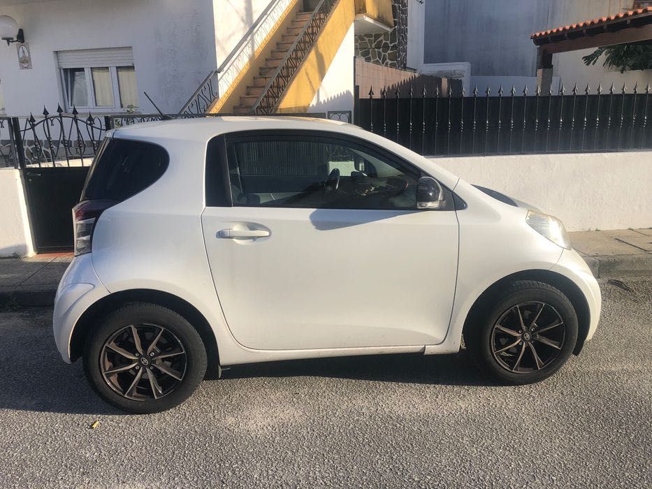 Toyota iQ 1.4 D4D URGENTE