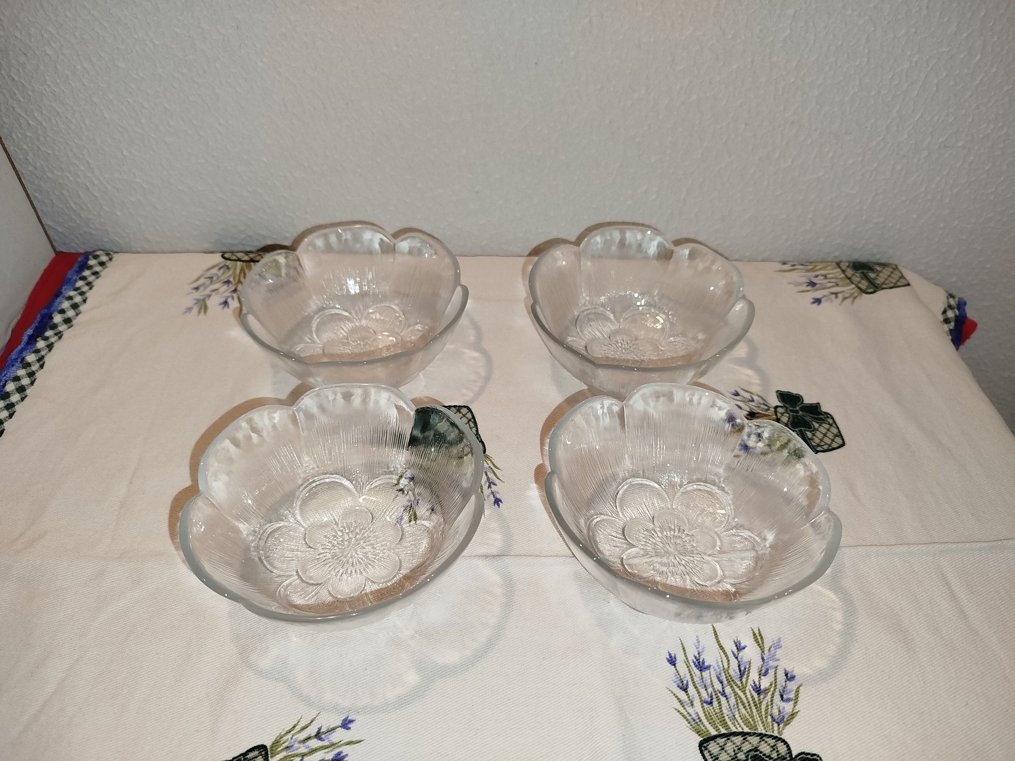 4 Taças de sobremesa