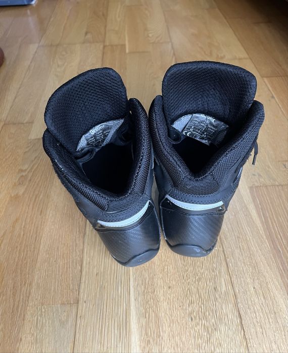 Botas Eleveit mota 43