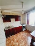 Квартира  з роздільними кімнатами та кабінетом.