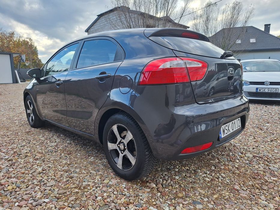 Kia Rio 1.2 2012 Rok Benzyna