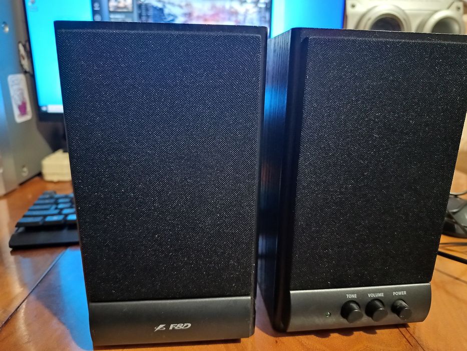 Продам колонки к компьютеру