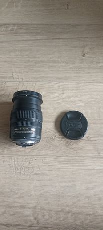 Obiektyw Nikon 18-70