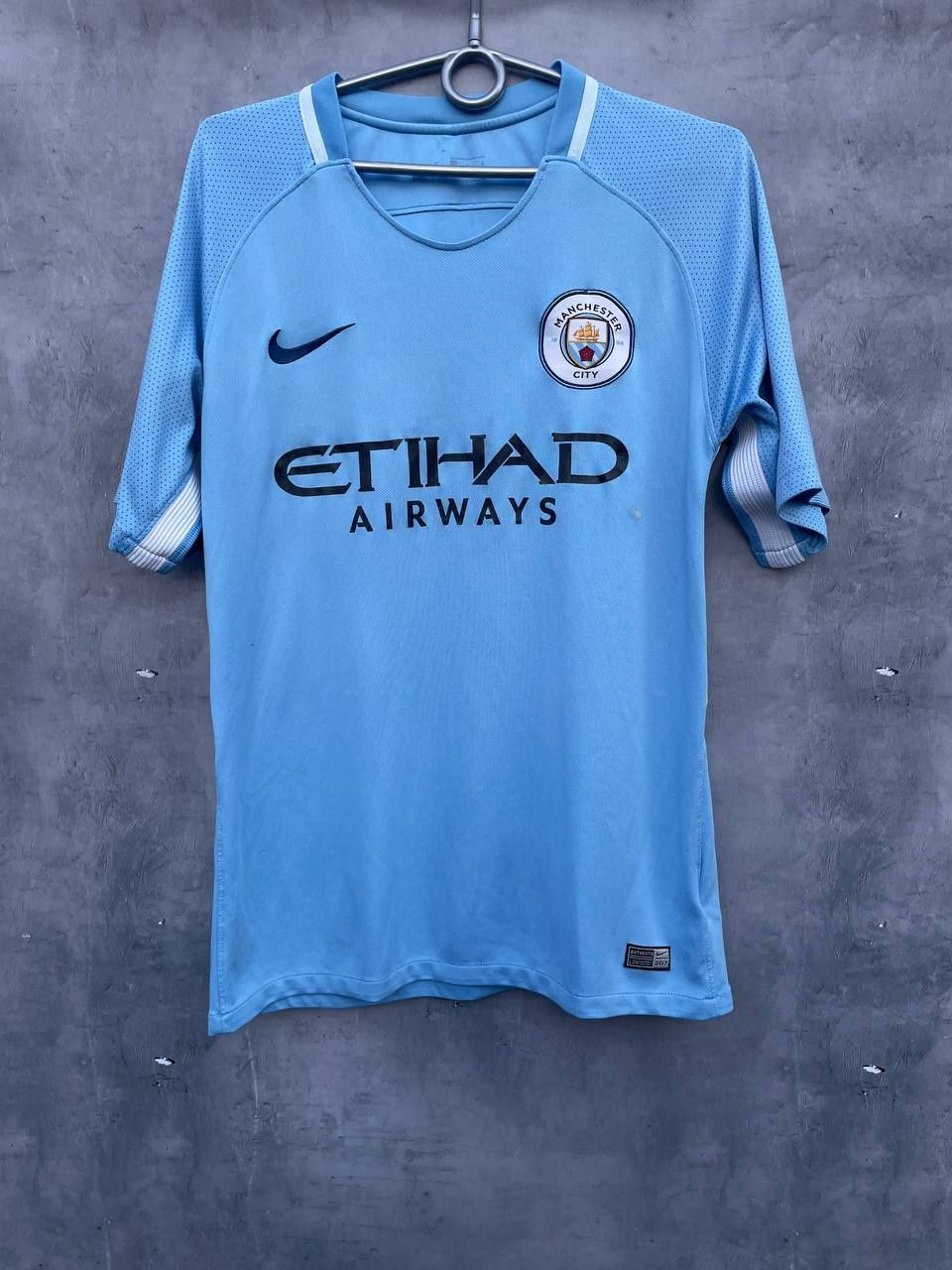 Чоловіча футболка футбольна Manchester city оригінал розмір м