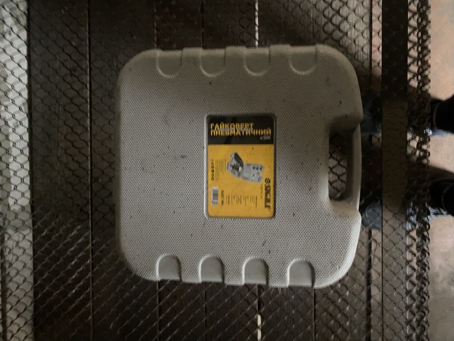 Продам инструмент есть всё