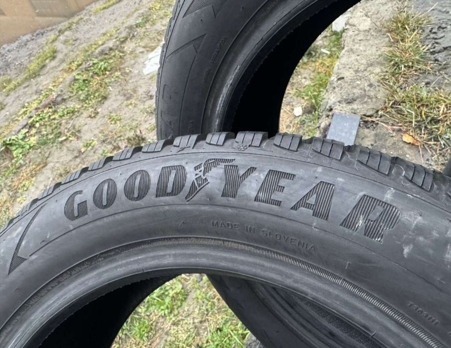 Продам зимову резину Goodyear R14 175/65