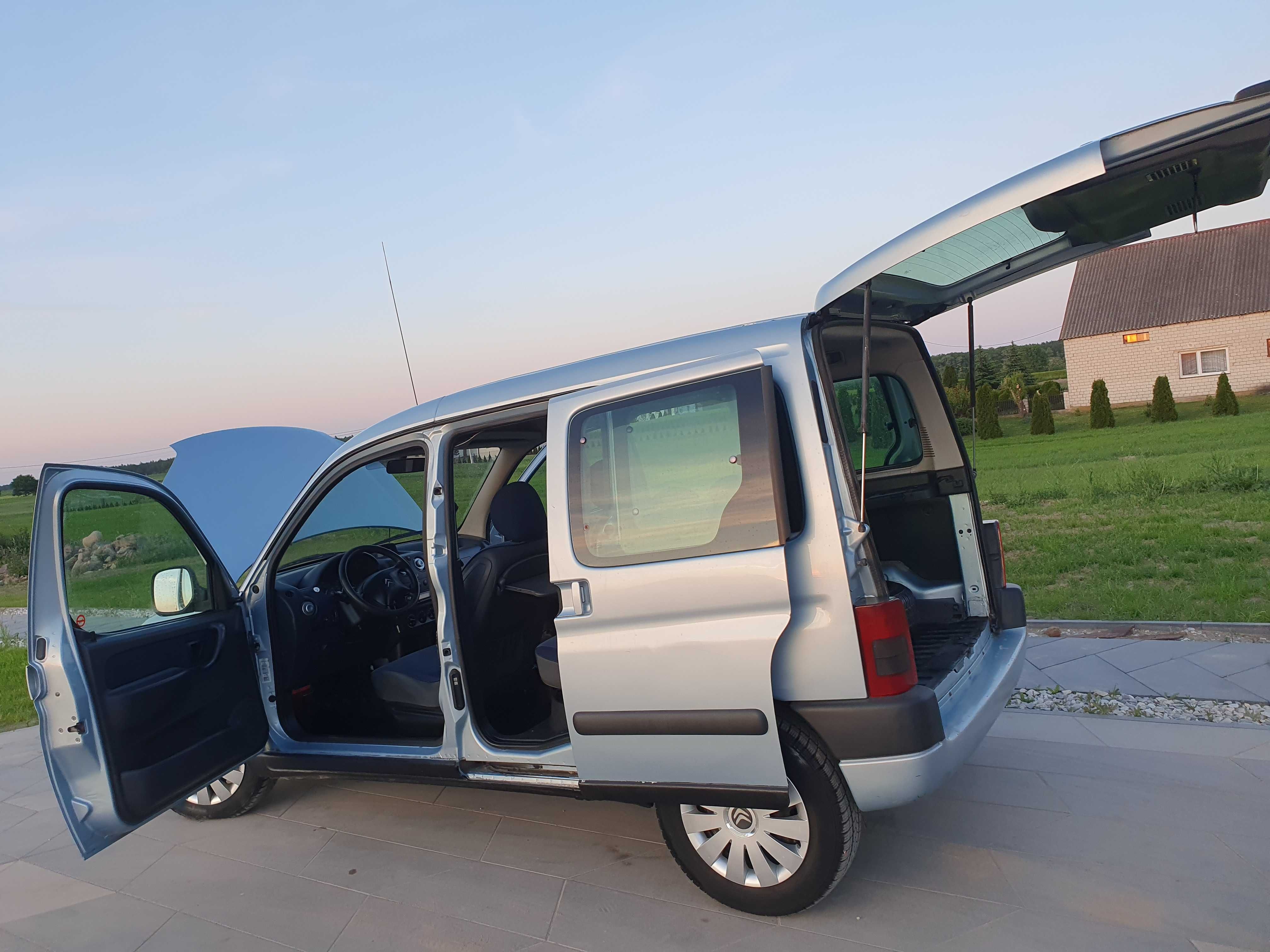 CITROEN BERLINGO MULTISPACE 2004r - Lift ** 2.0HDi 90KM ** Ładny Stan