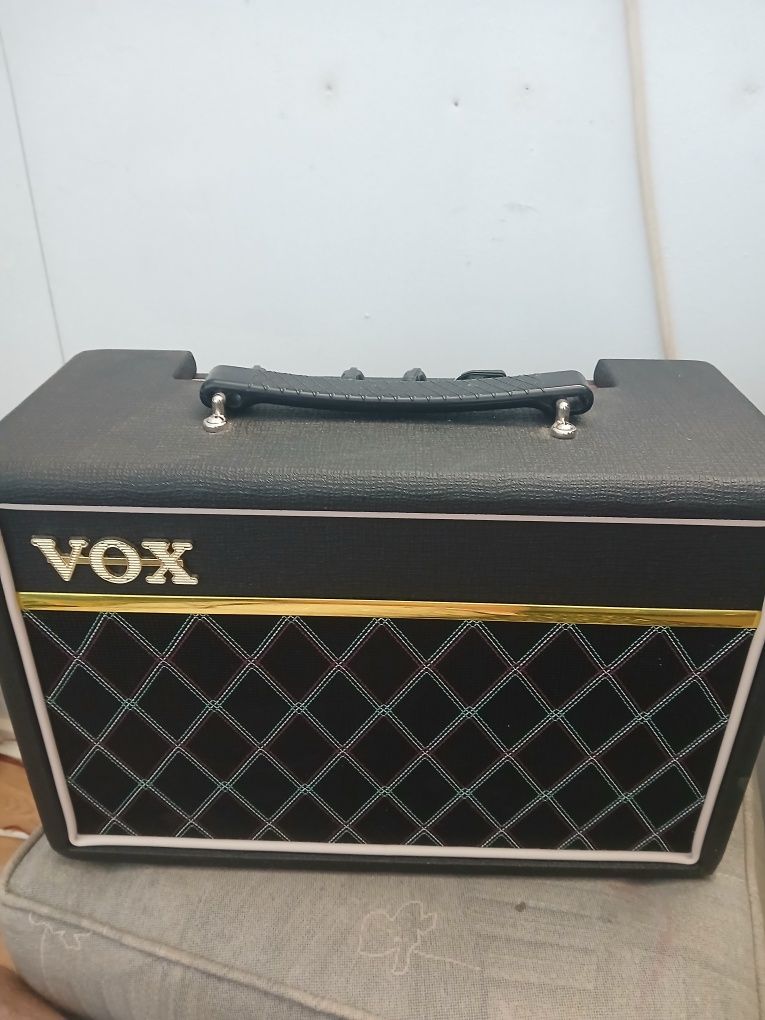 Baixo Ibanez GSR180-BS