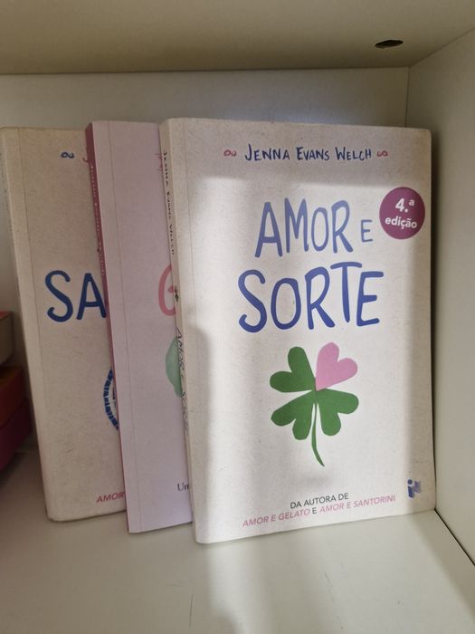 Amor e sorte, Amor e Gelato, Amor e Santorini