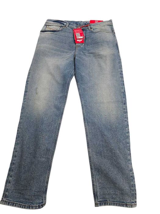джинси Diesel D-Fining Tapered Mid Waist Jean Blue 09E86 орігінал