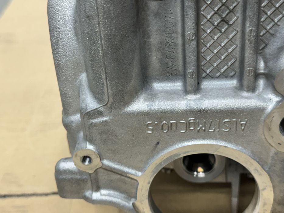 Dwie Głowice do Porsche turbo S 991 kompletne