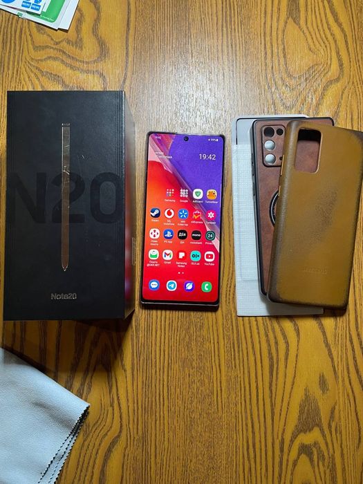 Samsung note 20 ,8/256.