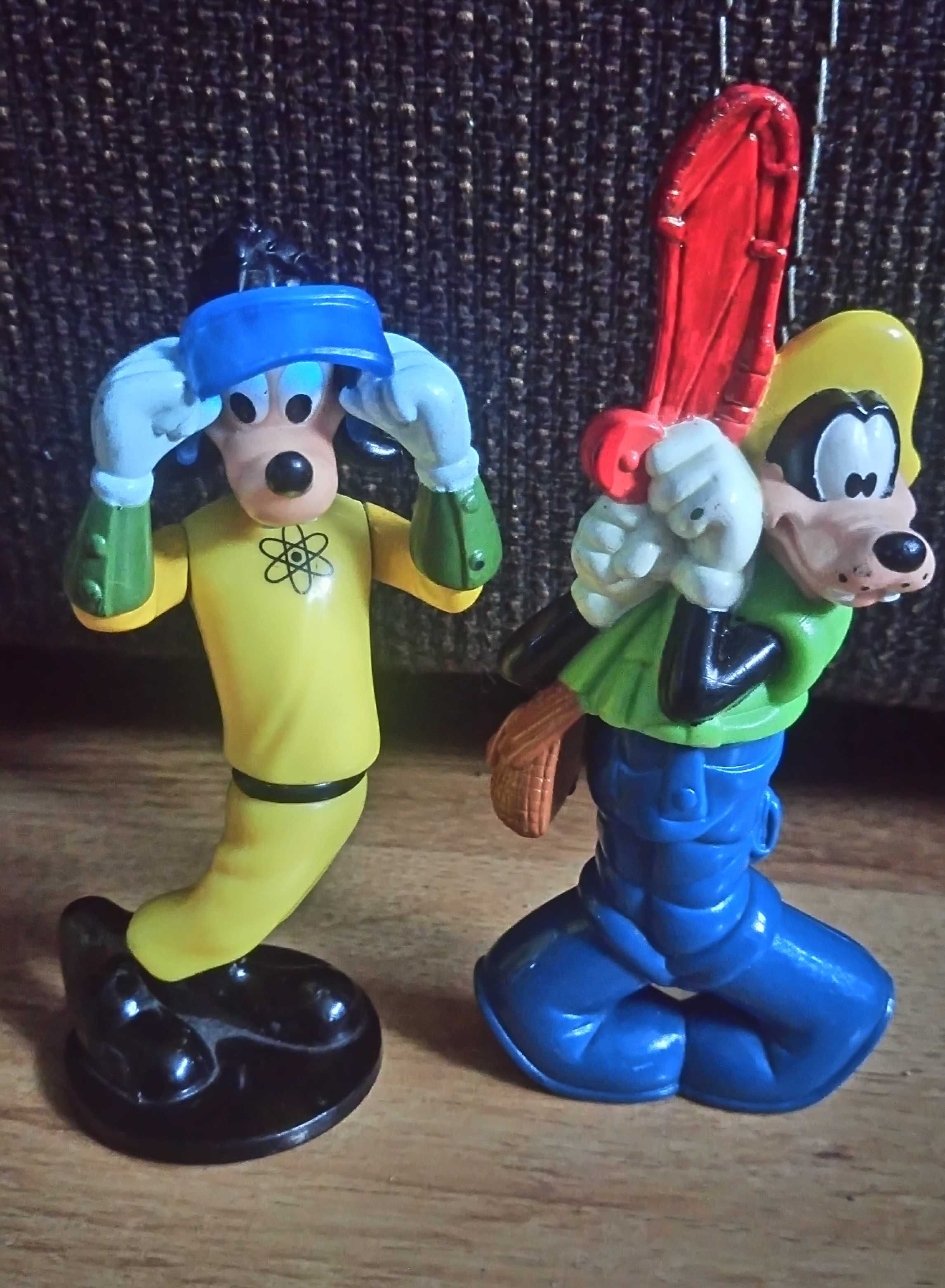 Goofy na wakacjach, zestaw figurek McDonald's, 1996r.