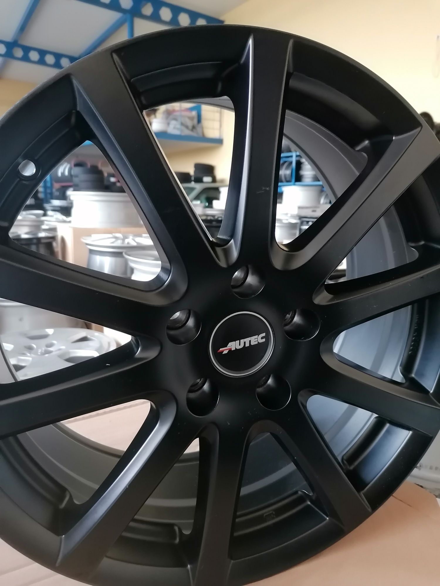 Nowe felgi aluminiowe 18 cali 5x114,3 Hunday  Kia Toyota Mazda