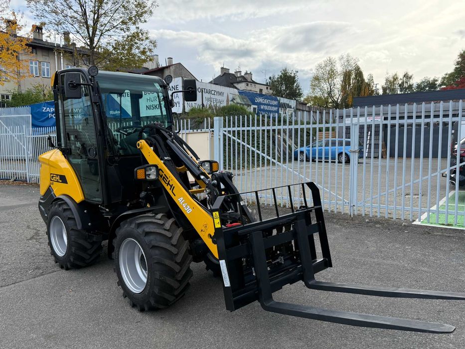 Ładowarka przegubowa GEHL AL430 - 2.3 tony - NOWA!