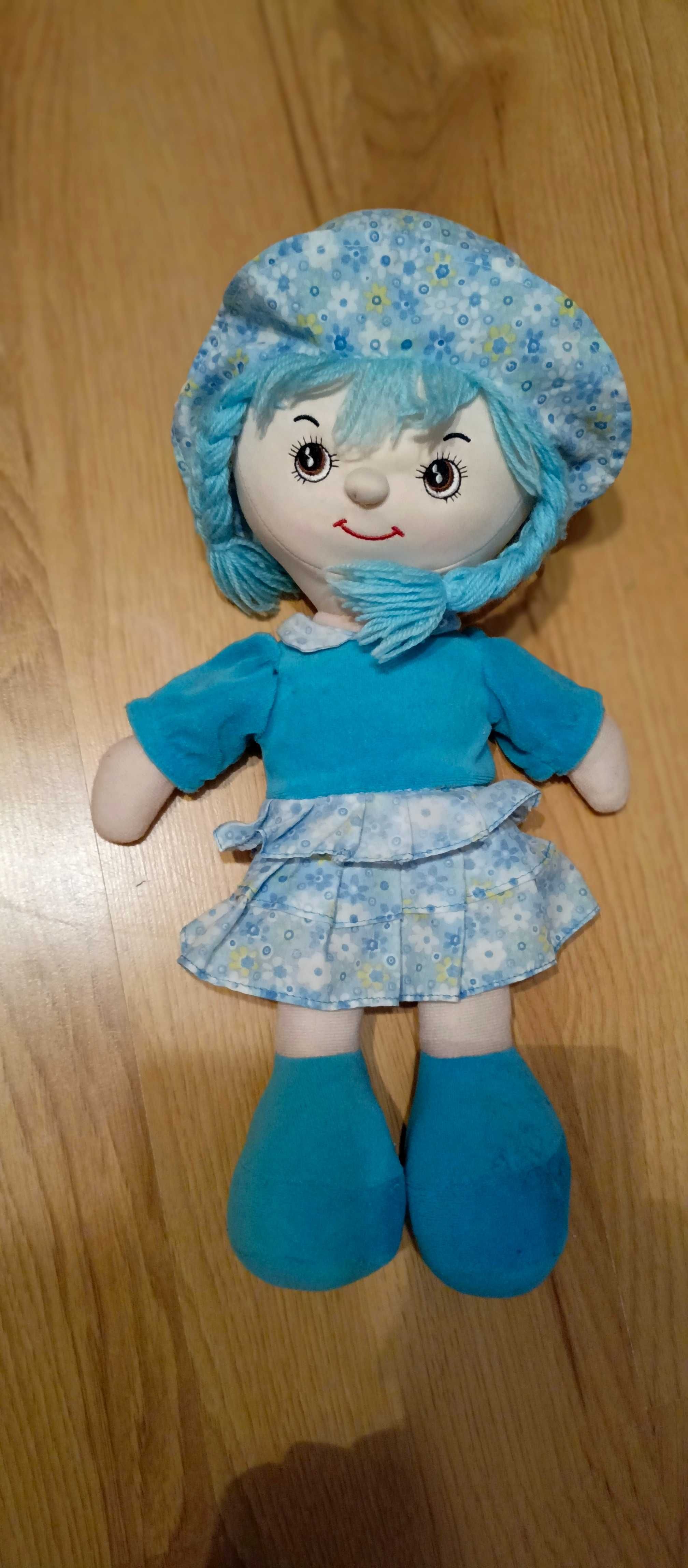 Miękka niebieska lalka