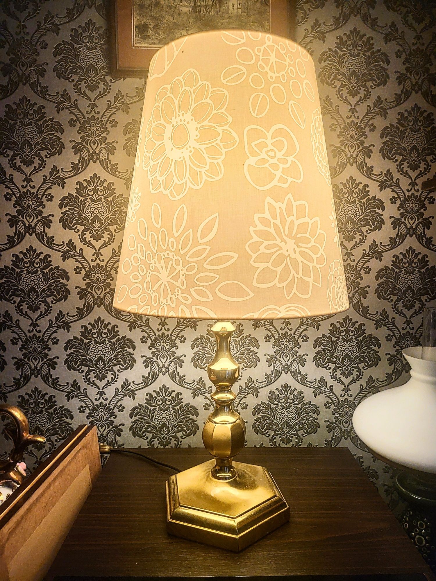 Lampa mosiężna z abażurem