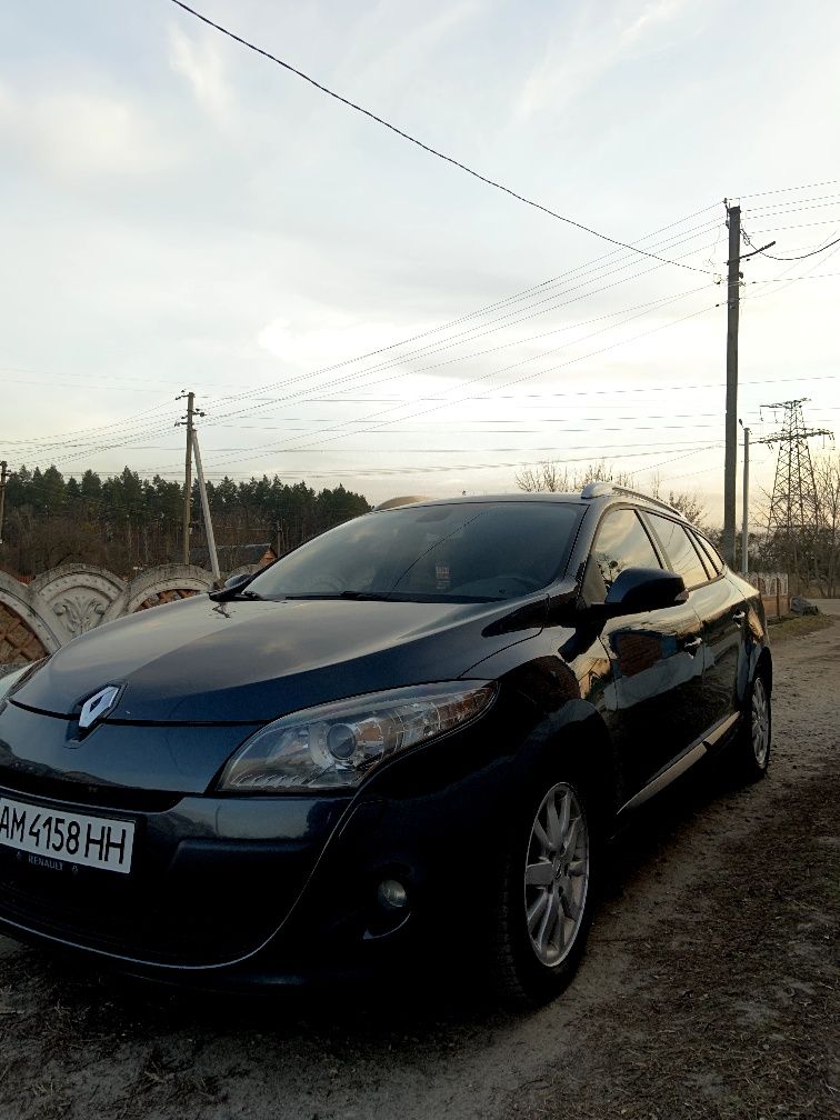 Продам Renault Megane 2011