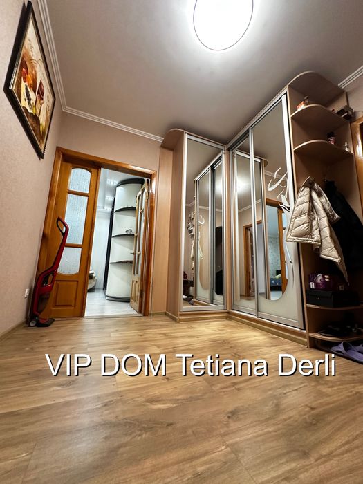 Квартира в кирпичном доме, Вузовский, Тополевая