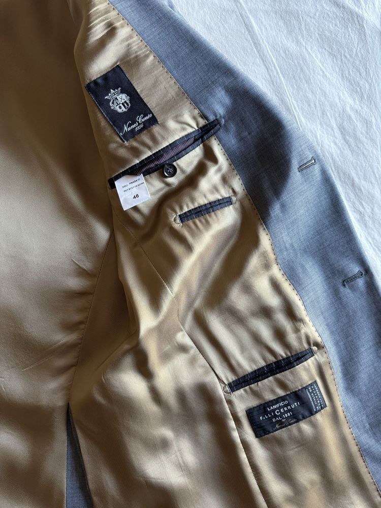 Conjunto Fato Blazer e calças