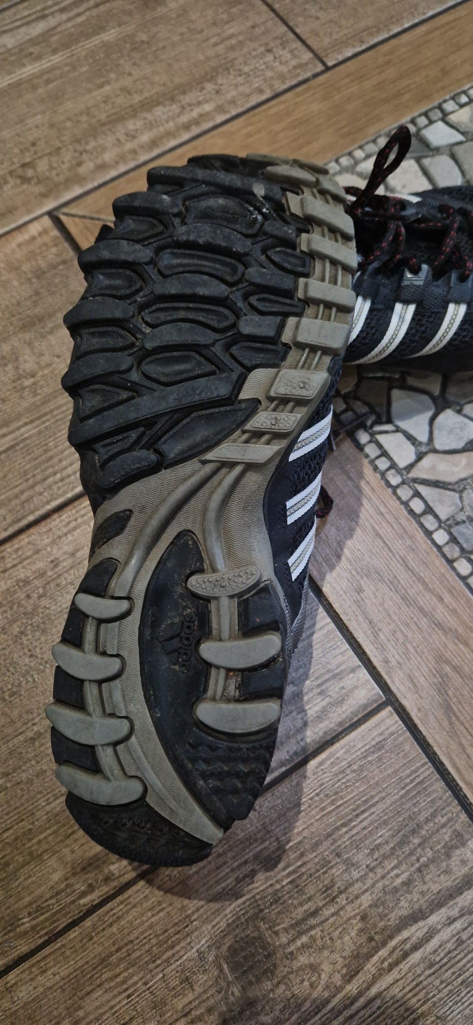 Buty Adidas Kanadia TR2 r.42
