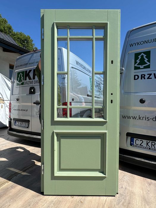 DRZWI ZEWNĘTRZNE drewniane zielone angielski  styl przeszklone
