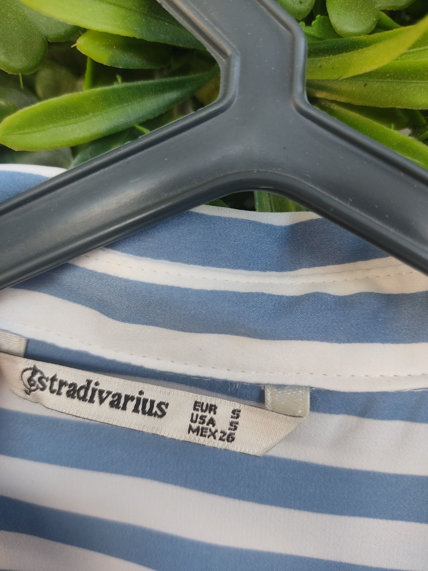 Camisa riscas azuis, Stradivarius