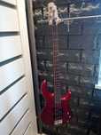 Gitara basowa Cort