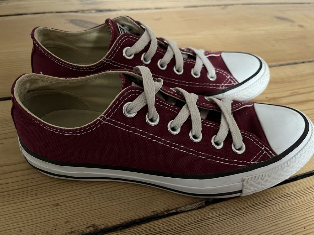 Bordowe converse 37