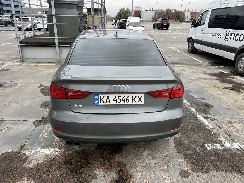 Ауді а3 1.8 бенз панорама