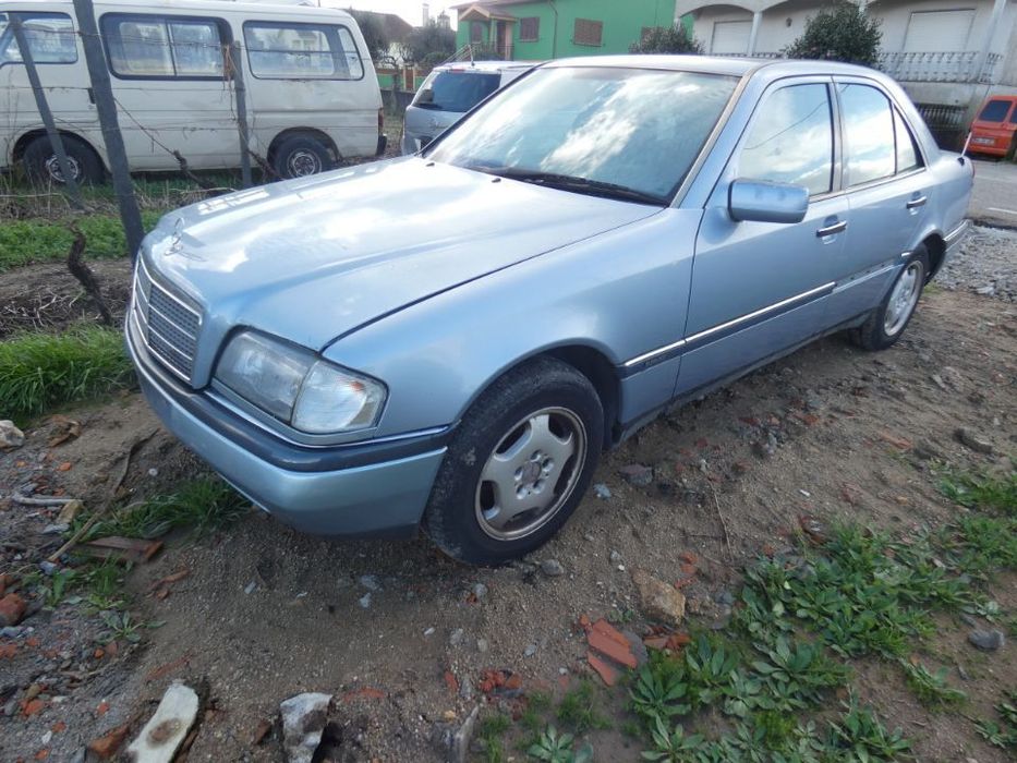 Peças de Mercedes C de 1995